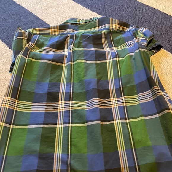 J crew short sleeve button down - Picture 3 of 4